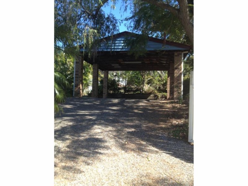 2 Bowen Terrace, The Range QLD 4700